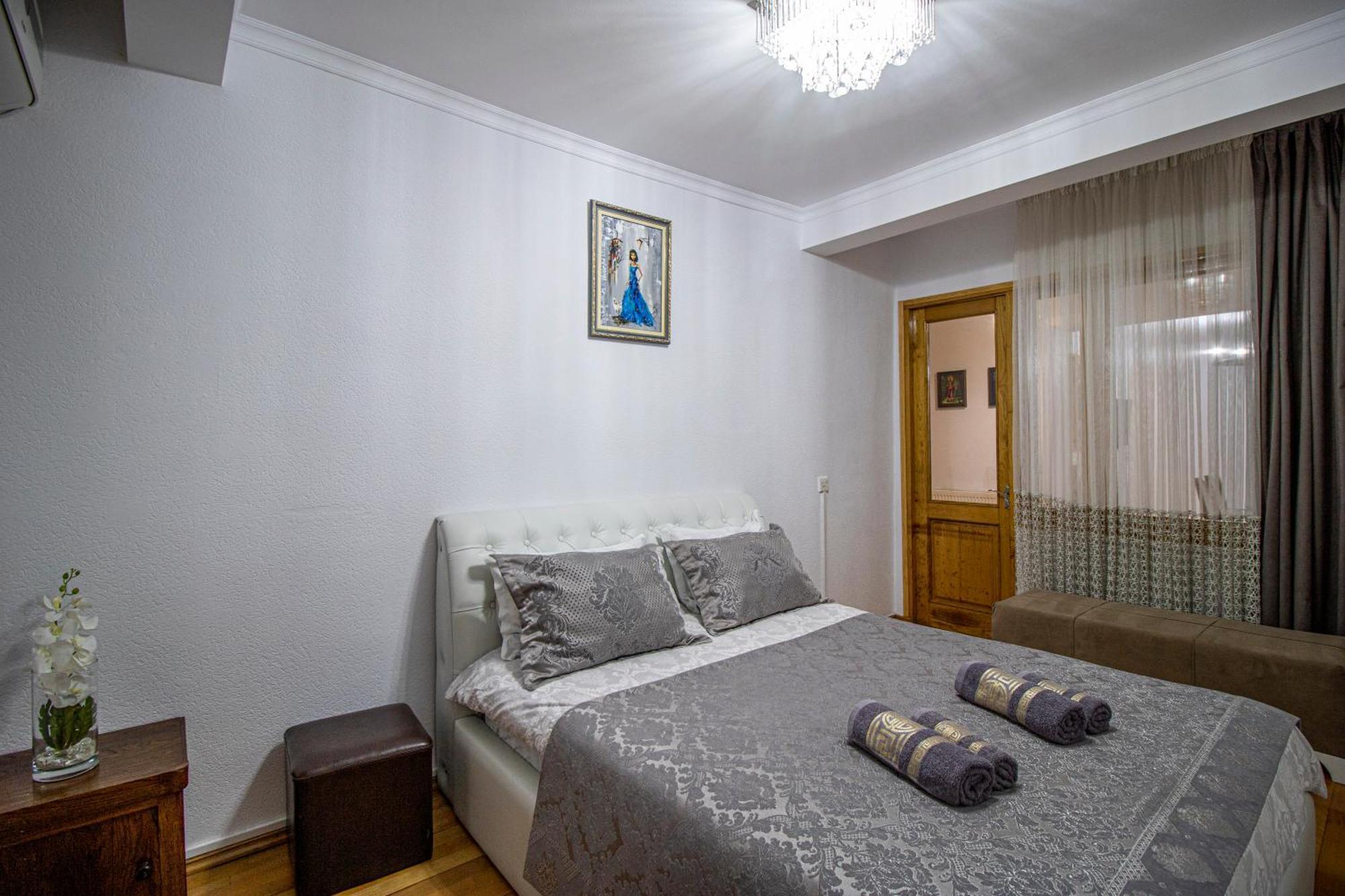 Cozy Apartment On Kostava ティビリシ エクステリア 写真