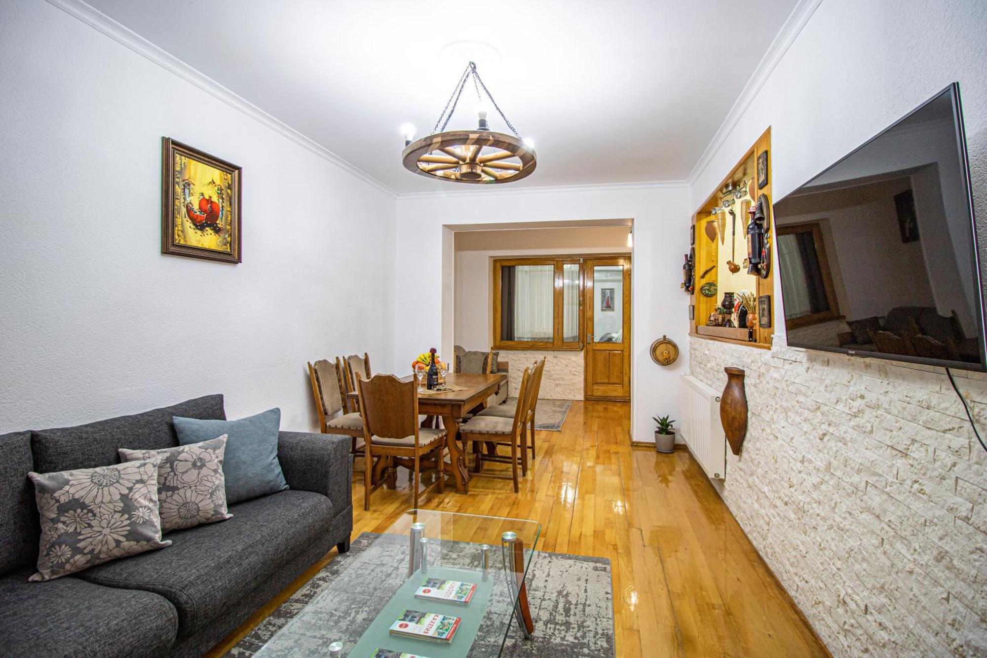 Cozy Apartment On Kostava ティビリシ エクステリア 写真
