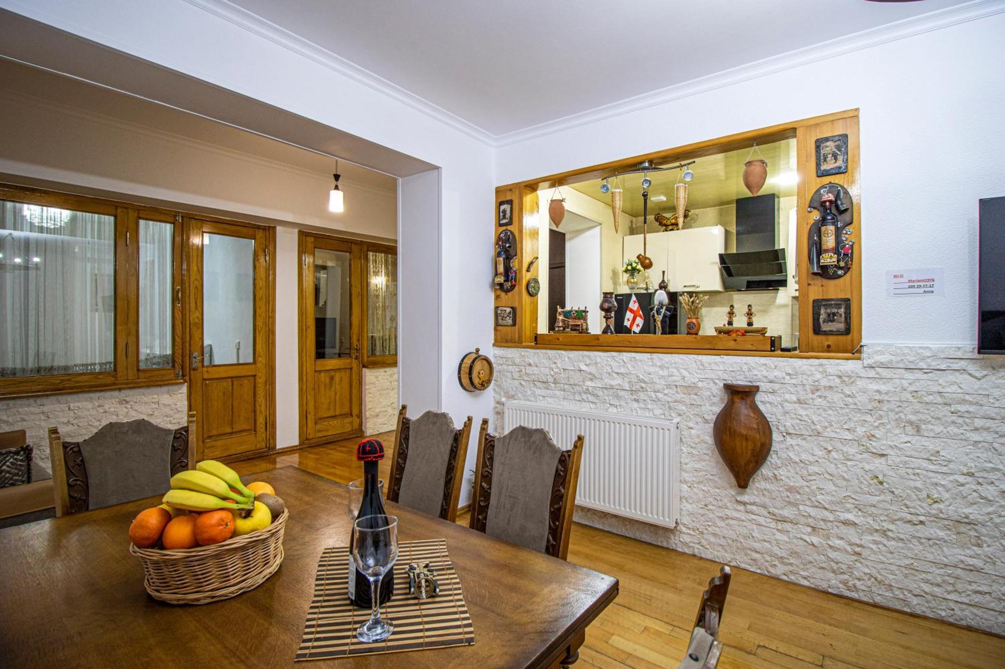 Cozy Apartment On Kostava ティビリシ エクステリア 写真