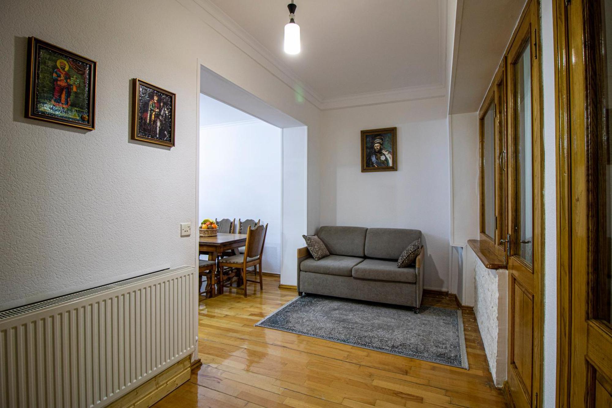 Cozy Apartment On Kostava ティビリシ エクステリア 写真